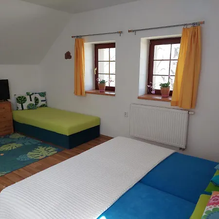 U Kovare 招待所 库特纳霍拉